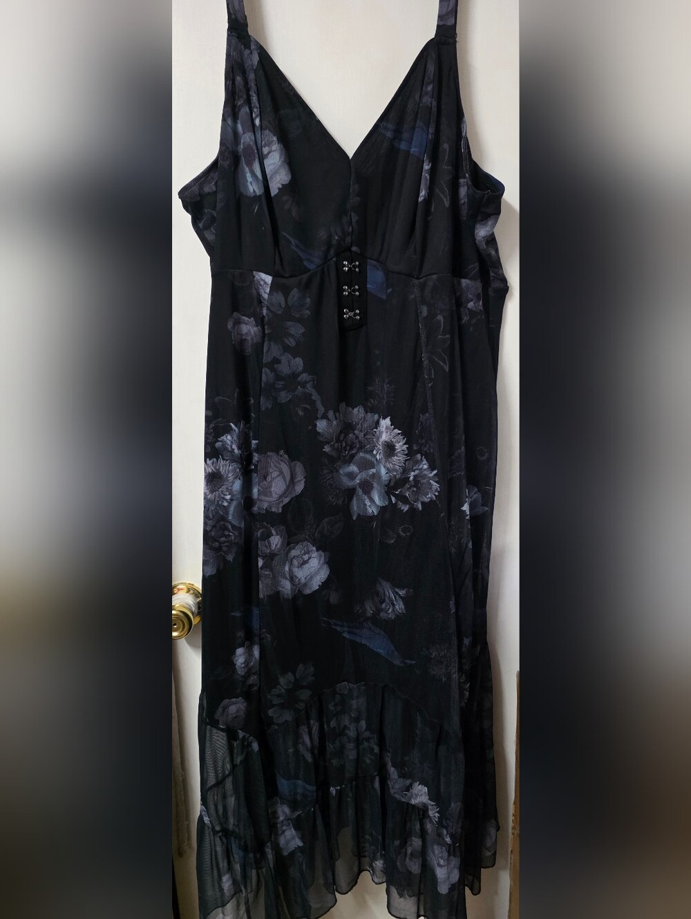 Torrid Nightfall Tiered Mesh Maxi Dress NWOT - Picture 3 of 6